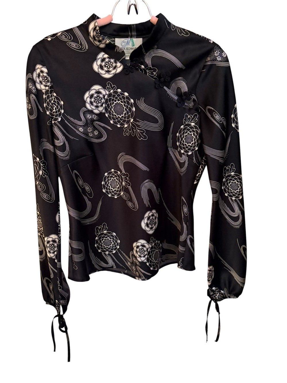 MARK EDWARDS Black Floral-Print Long-Sleeve Women's Asian Style Blouse